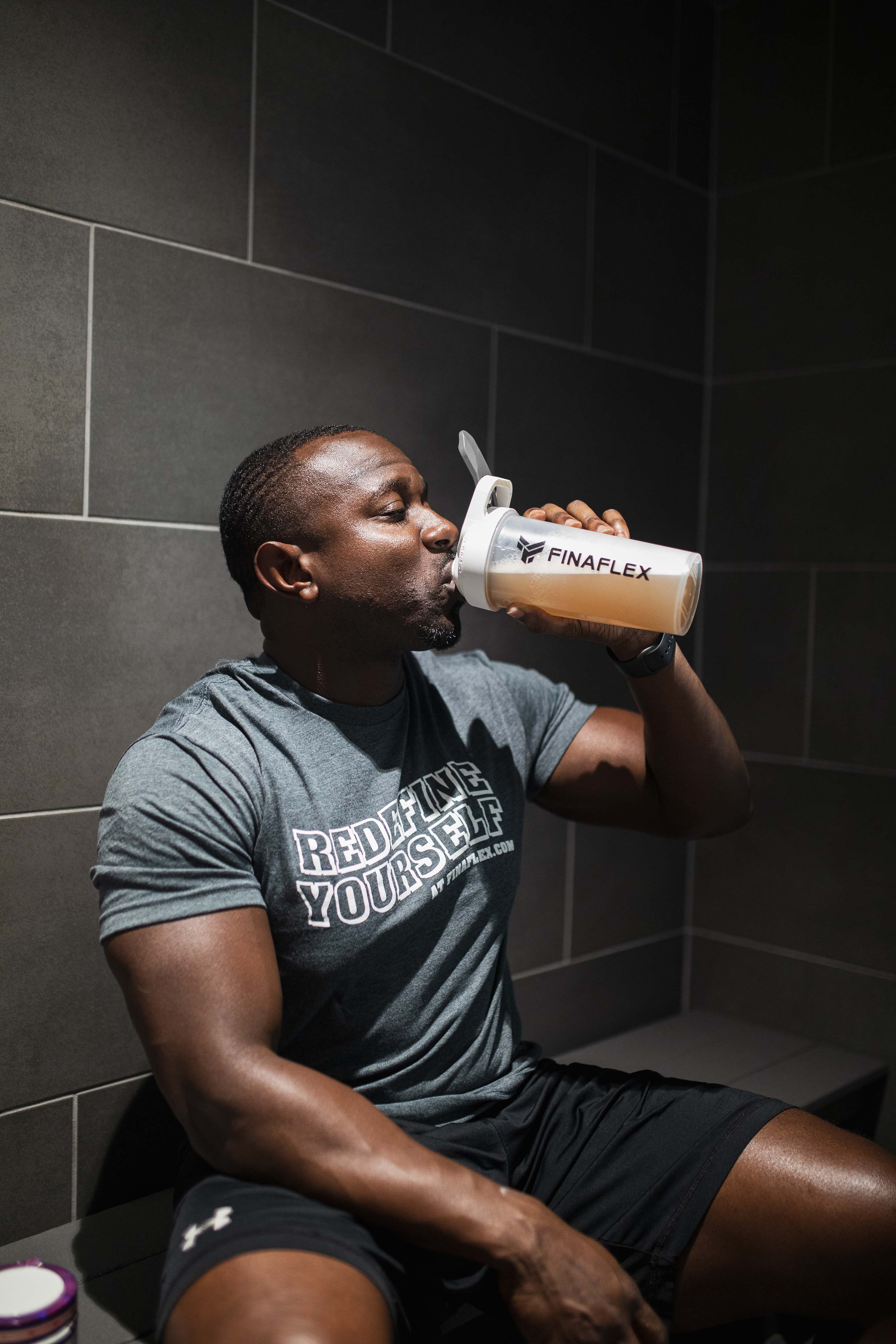 APPAREL & ACCESSORIES